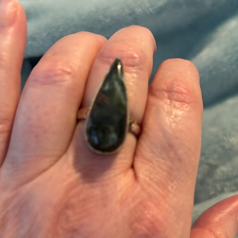 Teardrop Black Stone Ring
